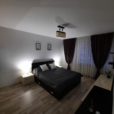 Apartament Kepa Din П'ятра-Нямц Екстер'єр фото